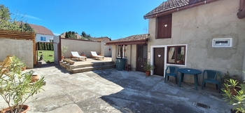 Uzavřený dvůr - Prodej domu 84 m², Letonice