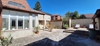 Uzavřený dvůr - Prodej domu 84 m², Letonice