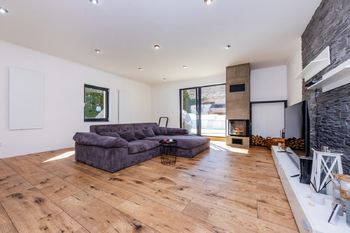 Prodej domu 330 m², Černuc