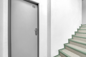 sklep v patře - Pronájem bytu 3+kk v osobním vlastnictví 95 m², Milovice