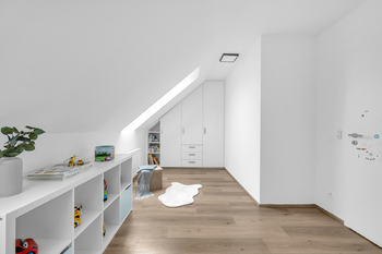 Pronájem bytu 3+kk v osobním vlastnictví 95 m², Milovice