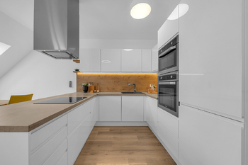 Pronájem bytu 3+kk v osobním vlastnictví 95 m², Milovice