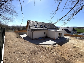 Prodej domu 188 m², Strunkovice nad Blanicí