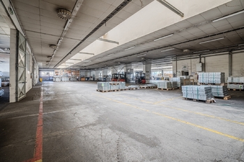 Prodej skladovacích prostor 9469 m², Plzeň