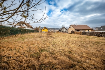 Prodej pozemku 956 m², Volary