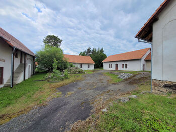 Prodej zemědělského objektu 1005 m², Sedlec-Prčice