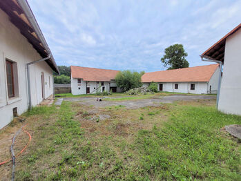 Prodej zemědělského objektu 1005 m², Sedlec-Prčice