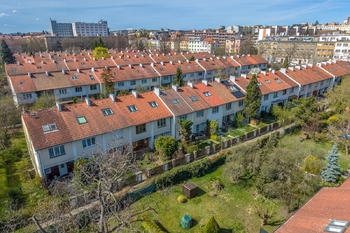 Prodej domu 120 m², Praha 10 - Strašnice