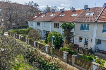 Prodej domu 120 m², Praha 10 - Strašnice