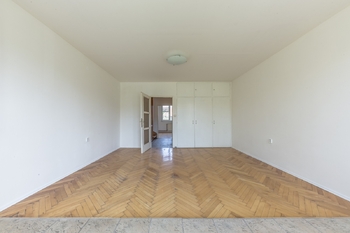 Prodej domu 120 m², Praha 10 - Strašnice