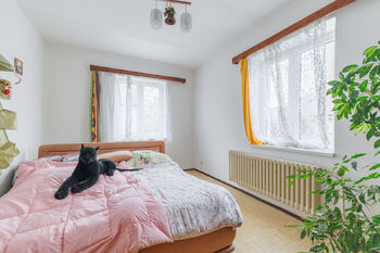 Spodní patro - 2. pokoj - Prodej domu 323 m², Dolní Břežany