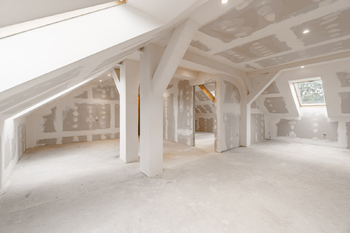 Horní patro obývací pokoj - Prodej domu 323 m², Dolní Břežany