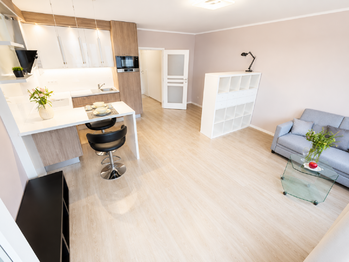 Pronájem bytu 1+kk v osobním vlastnictví 45 m², Praha 5 - Stodůlky