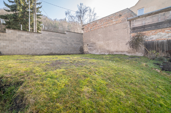 Prodej pozemku 446 m², Kladno