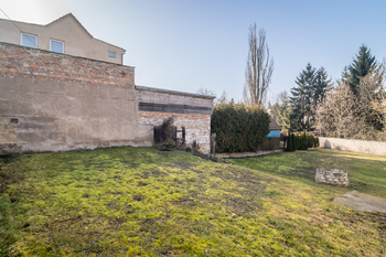 Prodej pozemku 446 m², Kladno