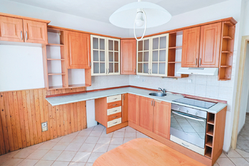 Prodej bytu 2+1 v osobním vlastnictví 55 m², Mníšek pod Brdy