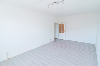 Prodej bytu 2+1 v osobním vlastnictví 55 m², Mníšek pod Brdy