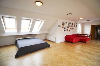 Prodej bytu 3+1 v osobním vlastnictví 155 m², Praha 2 - Nové Město