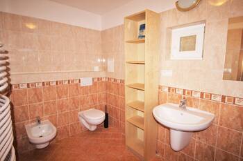 Prodej bytu 3+1 v osobním vlastnictví 155 m², Praha 2 - Nové Město