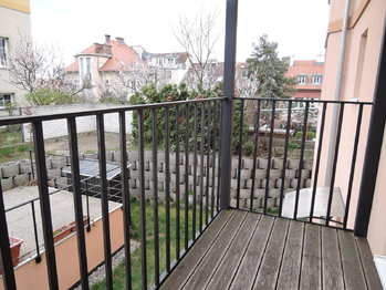 Pronájem bytu 2+kk v osobním vlastnictví 40 m², Praha 5 - Smíchov