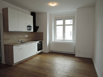 Pronájem bytu 2+kk v osobním vlastnictví 38 m², Praha 5 - Smíchov