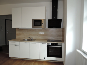 Pronájem bytu 2+kk v osobním vlastnictví 40 m², Praha 5 - Smíchov