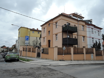 Pronájem bytu 2+kk v osobním vlastnictví 40 m², Praha 5 - Smíchov