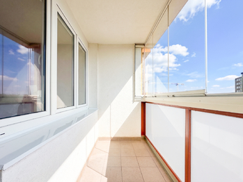 Prodej bytu 2+1 v osobním vlastnictví 70 m², Praha 4 - Kamýk