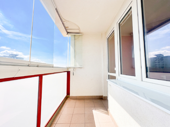 Prodej bytu 2+1 v osobním vlastnictví 70 m², Praha 4 - Kamýk