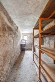 Větší sklep - Prodej bytu 2+1 v osobním vlastnictví 49 m², Kamenný Most