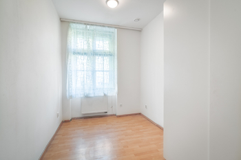Prodej bytu 4+kk v osobním vlastnictví 66 m², Praha 4 - Nusle