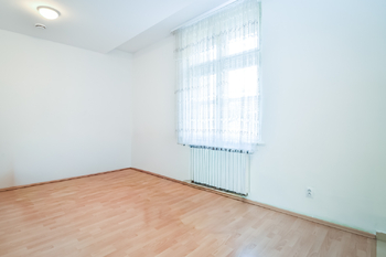 Prodej bytu 4+kk v osobním vlastnictví 66 m², Praha 4 - Nusle