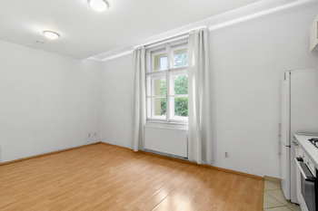 Prodej bytu 4+kk v osobním vlastnictví 66 m², Praha 4 - Nusle