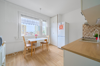 Prodej bytu 1+1 v osobním vlastnictví 38 m², Hradec Králové