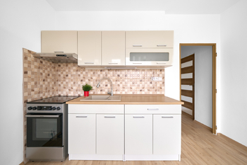 Prodej bytu 1+1 v osobním vlastnictví 38 m², Hradec Králové