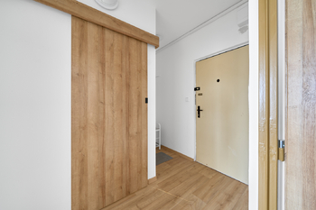 Prodej bytu 1+1 v osobním vlastnictví 38 m², Hradec Králové