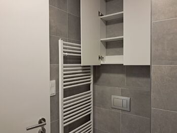 Pronájem bytu 1+kk v osobním vlastnictví 49 m², Praha 4 - Modřany