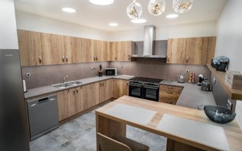 Prodej nájemního domu 715 m², Trutnov