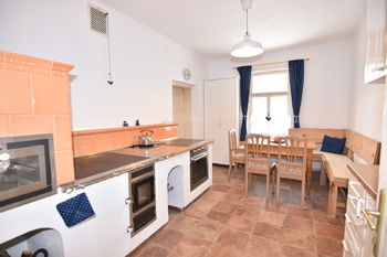 Prodej pozemku 285345 m², Vsetín