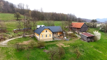 Prodej pozemku 285345 m², Vsetín