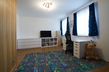 Pokoj - Prodej domu 177 m², Kostelní Hlavno