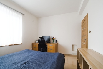 Pokoj - Prodej domu 177 m², Kostelní Hlavno