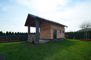 Zahradní domek - Prodej domu 177 m², Kostelní Hlavno