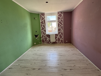 dětský pokoj - Prodej domu 62 m², Dřínov