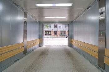 Pronájem garážového stání 13 m², Praha 8 - Karlín