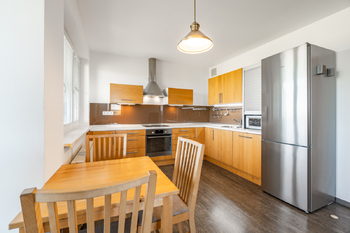 Pronájem bytu 2+kk v osobním vlastnictví 55 m², Šestajovice