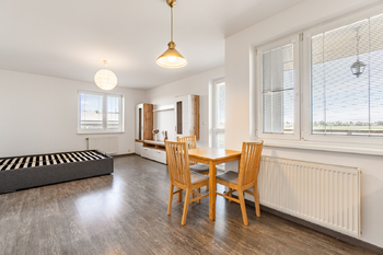 Pronájem bytu 2+kk v osobním vlastnictví 55 m², Šestajovice