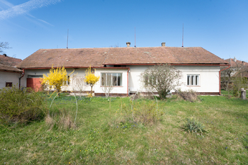 Prodej domu 153 m², Ostřetín