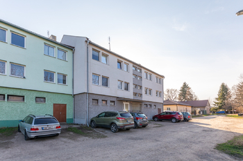 Prodej nájemního domu 373 m², Úhonice