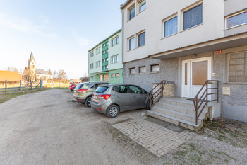 Prodej nájemního domu 373 m², Úhonice